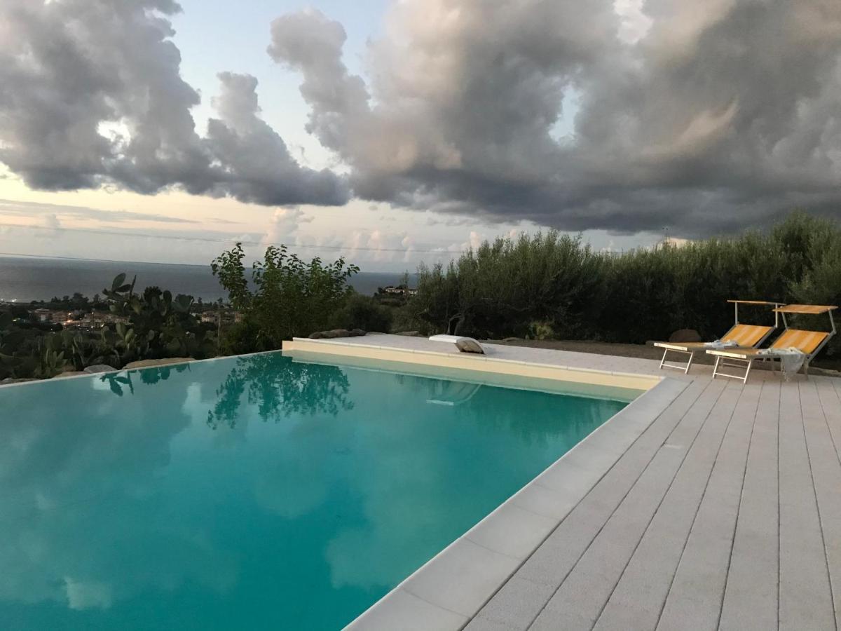 فندق Casa Delle Sirene Nto Principe فالكوني المظهر الخارجي الصورة